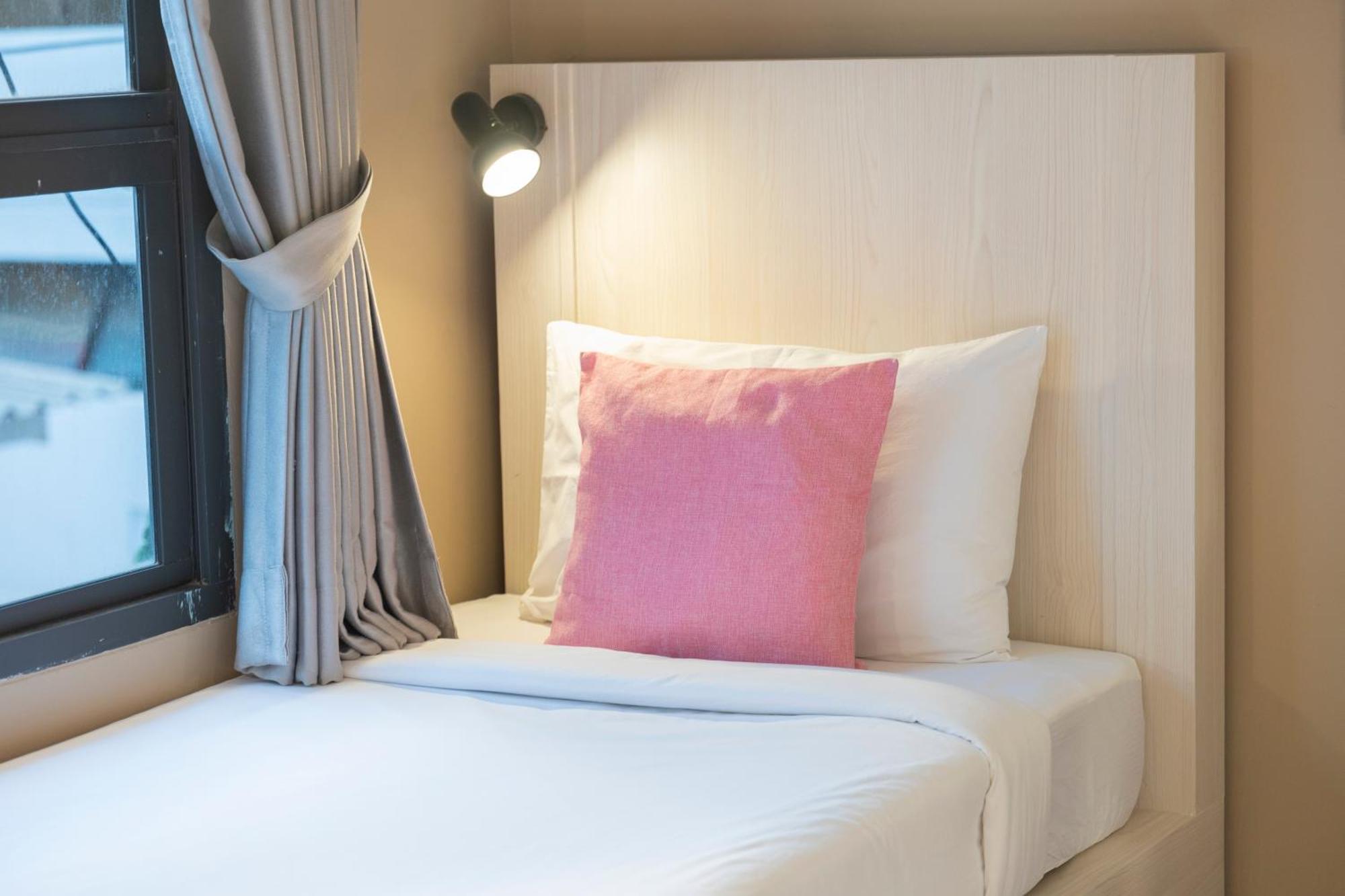 Nimit Boutique Hotel Бангкок Номер фото